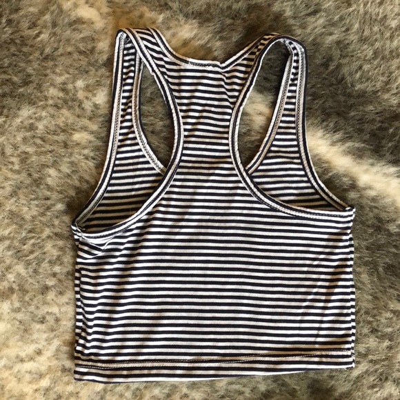 🆕 Nollie Striped Racerback Crop Top - Picture 3 of 4